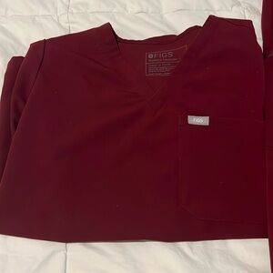 Figs scrubs medium maroon top and large maroon jogger bottoms